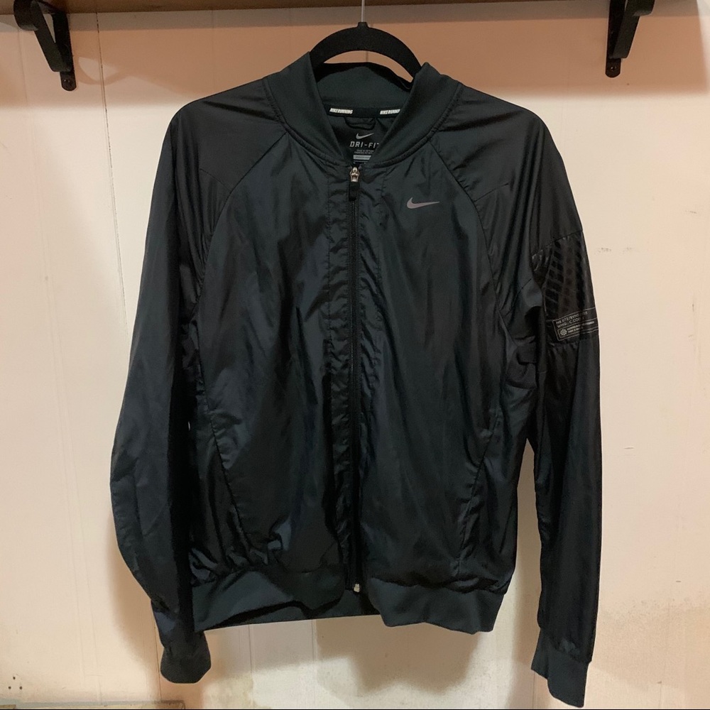 Nike windbreaker - Picture 1 of 2